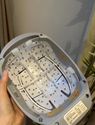 -菩叶脱发白发中心