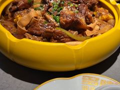 -多嘴超级肉蟹煲(蕾莎店)