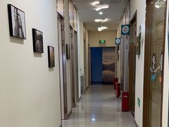 -维乐口腔(美维云门诊陆家嘴店)