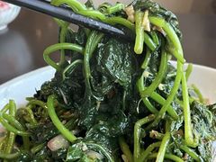 -大头虾越式风味餐厅(光明广场店)