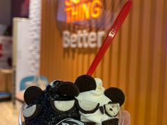 黑凤梨熊熊-DQ·蛋糕·冰淇淋(万象汇店)