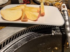 -万里闯关东铁锅炖菜馆(高新旗舰店)