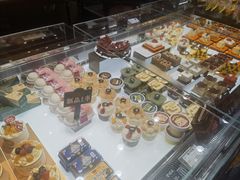 -红跑车(滨湖银泰店)