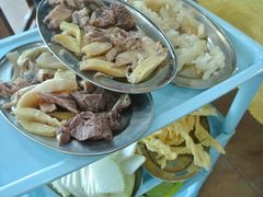 -五洞培记山庄·鲜牛肉火锅