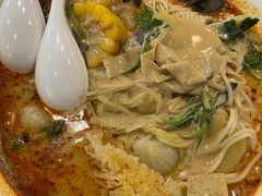 -百荣世贸商城