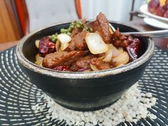 -香山湖渔家大院