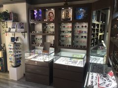 -视野联行眼镜蔡司·依视路官方授权店(顺城店)