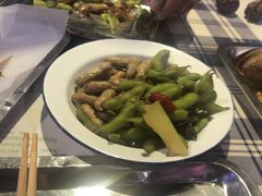 -马路牙子地桌烤肉(工体店)