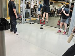 -超鹿运动(大唐世家店)