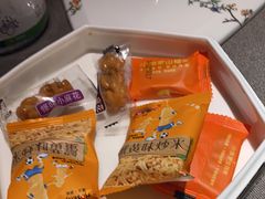 -小厨娘绣中淮扬(大行宫科巷店)