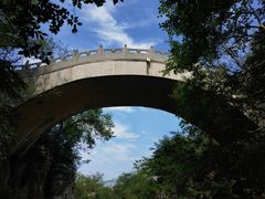 -抱犊寨风景区