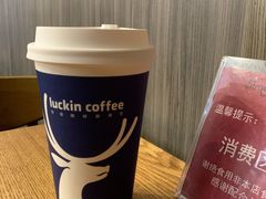 -瑞幸咖啡(东直门枢纽店)
