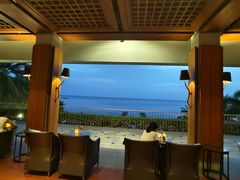 -日落吧·海景咖啡厅·餐酒吧·鸡尾酒·下午茶·乐队表演·浪漫夕阳·三亚文华东方酒店