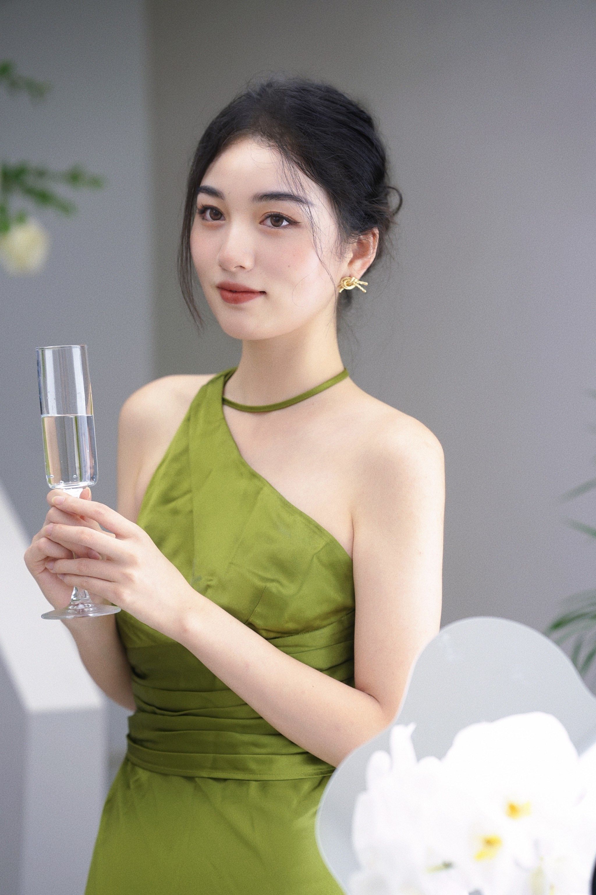 今天谢邀参加了伊本番茄✖️海菲秀发布会现场好多漂亮的小姐姐