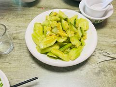 凉拌黄瓜-华春餐馆(鱼山路店)