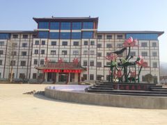 洛阳灵山莲花温泉度假区-灵山莲花公园-温泉度假区