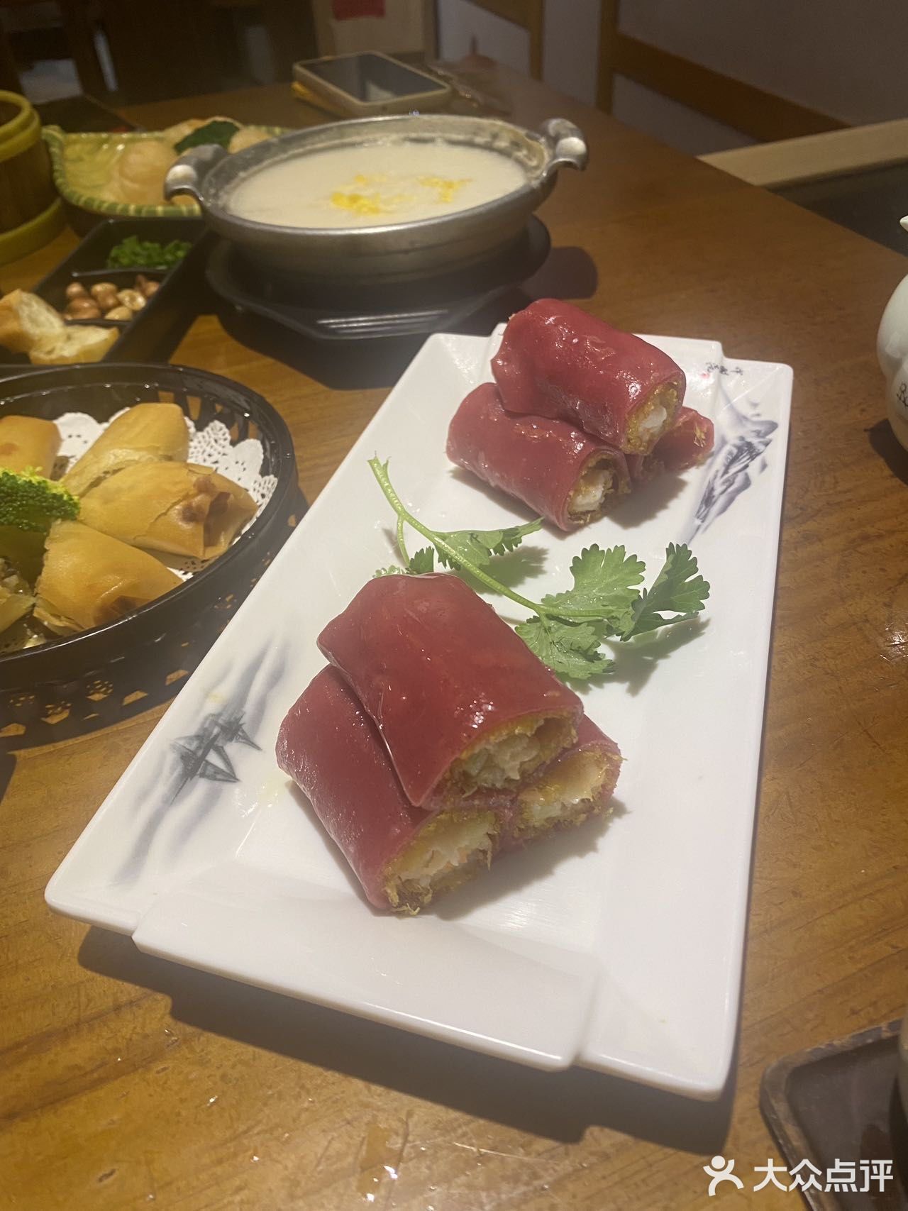 如果你想体验正宗的广东早茶文化，这里就是一个不错的选择