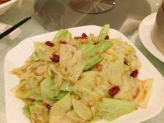 手撕包菜-亢龙太子酒轩(东湖店)