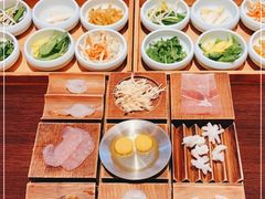 -银米·云南传统过桥米线(双廊黑金冠店)