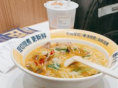 -粉小主·贵州酸汤牛肉粉(南京仙林金鹰店)