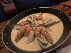 -SISTERS BAR RESTAURANT川意酒馆(嘉善老市H楼店)