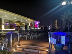 -杜尚rooftop露台酒吧