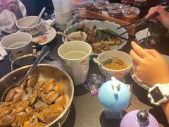 -大头虾越式风味餐厅(光明广场店)