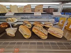 -Peet's 皮爷咖啡(海雅缤纷城店)