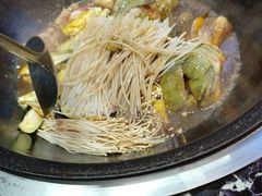 -边江铁锅炖鱼(振八街店)