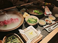 -三出山火锅(南京万象天地店)