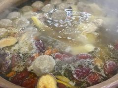 -威邵鸡煲(西华路总店)