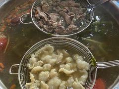 -乡土黄·鲜牛肉火锅·小龙虾(兴业街店)