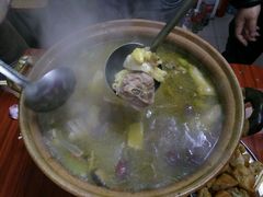 -威邵鸡煲(西华路总店)