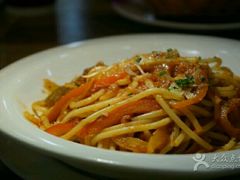 -汽车博物馆主题餐厅