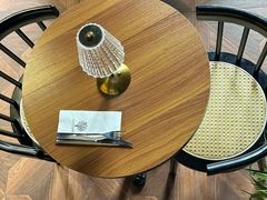 -LESCEDARS Brasserie Bistro香柏树