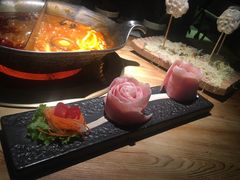 -湊湊火锅·茶憩(杭州湖滨银泰in77店)