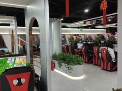 -鹏羽电竞馆(万盛东地铁站店)