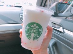 -星巴克(武汉江夏中百广场店)