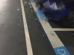 -悠方地下停车场