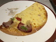 人气芝士披萨拼盘-必胜客(大观天地店)
