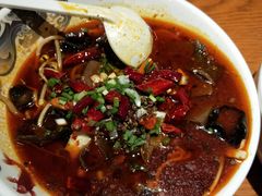 -渝是乎川渝小炒(新世界百货望京店)