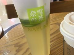 -奈雪的茶(东原悦荟店)