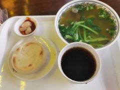 -陕西名小吃(T3航站楼一店)