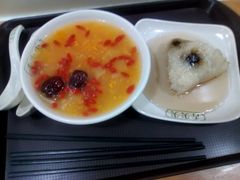 -舌尖尖传统小吃(万达店)