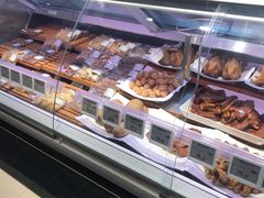 -中百仓储超市有限公司(越秀星汇维港店)