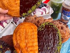 -HOT CRUSH趁热集合·现烤面包(上海环球港店)