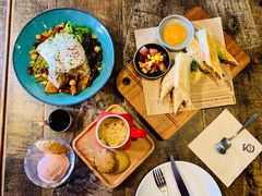 -HIGH FIVE哈福手工汉堡(桂林路店)