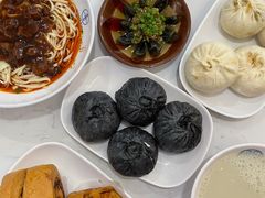 -李与白包子铺(桐梓林店)