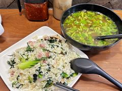 -舒蔡记生煎菜饭(云南中路店)