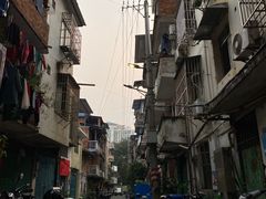 -梁阿婆廿年老牌扣肉糯米饭